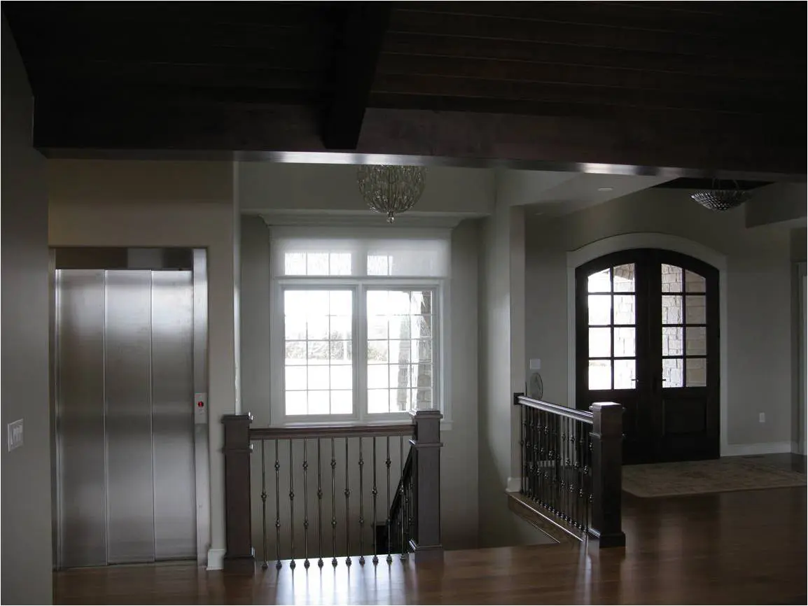 Custom luxury elevator for home - Cibes Symmetry - Private Elevator Installation For Luxury Homes